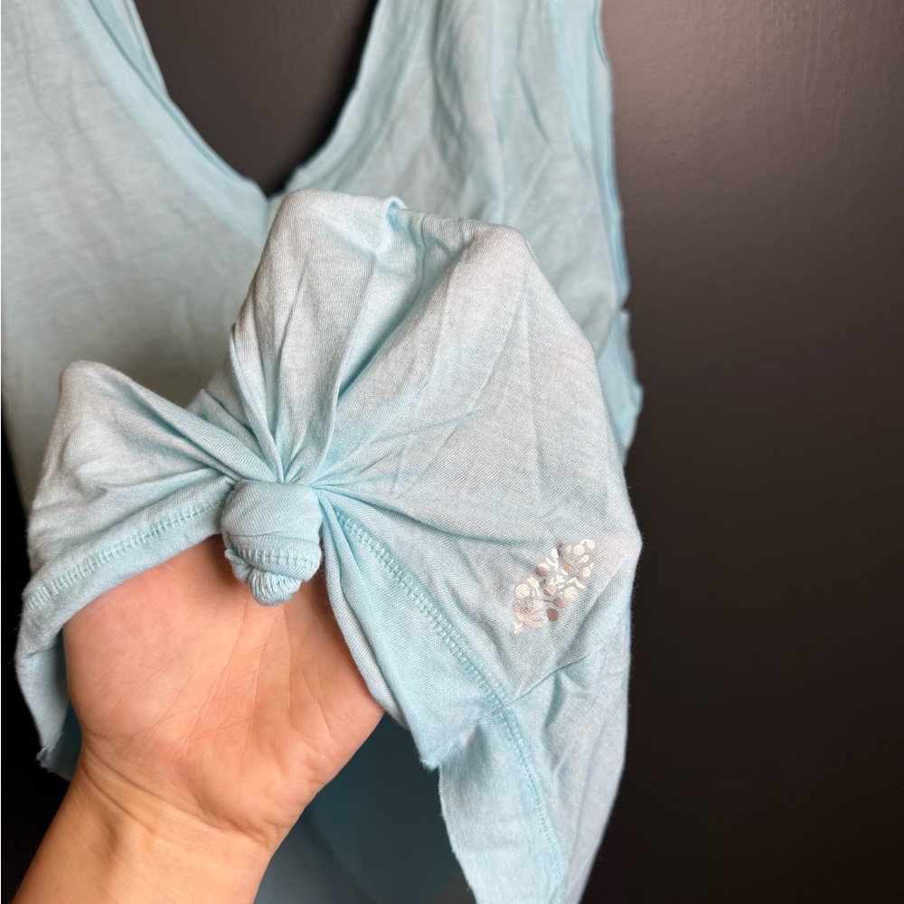 Free People Movement Tank Top Light Blue Knot Front Oversized Relaxed Fit Medium - Picture 4 of 7